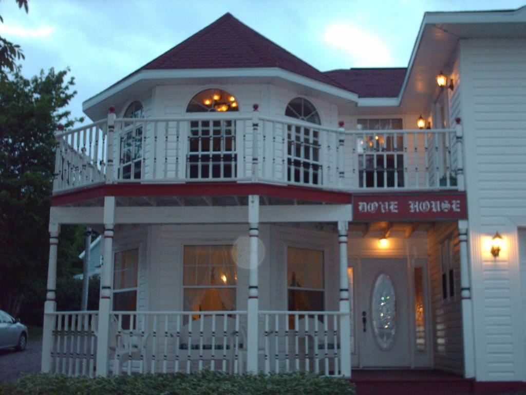Dove House Bed & Breakfast Harbourside North Sydney Eksteriør billede